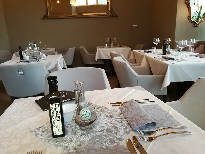 Zbynek Smahel_Weinbar & Vinothek Carinthia_Austria_Bewertung