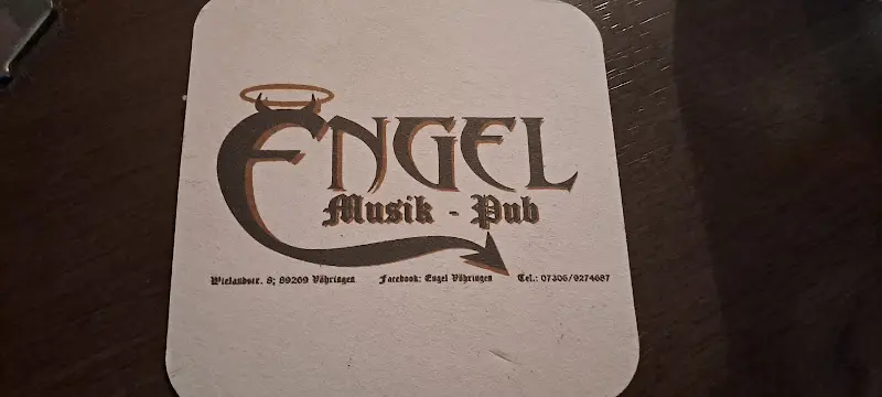 Manuela Kreuzer_Engel - Pub, Kneipe_Vöhringen_recensione