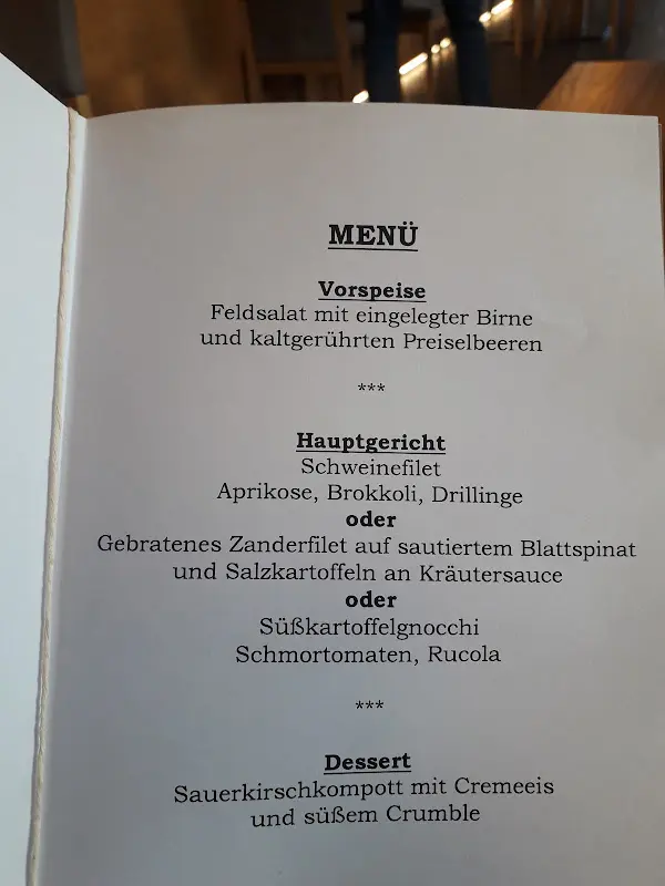 Menü_Hotel & Restaurant Vogelsburg Volkach - Einkehren. Besinnen. Genießen._Volkach_Bild_1