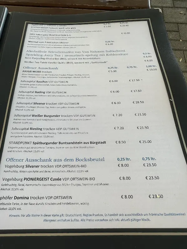 Menü_Hotel & Restaurant Vogelsburg Volkach - Einkehren. Besinnen. Genießen._Volkach_Bild_2