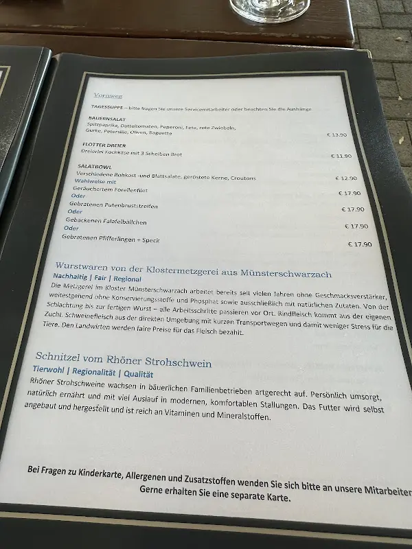 Menü_Hotel & Restaurant Vogelsburg Volkach - Einkehren. Besinnen. Genießen._Volkach_Bild_4