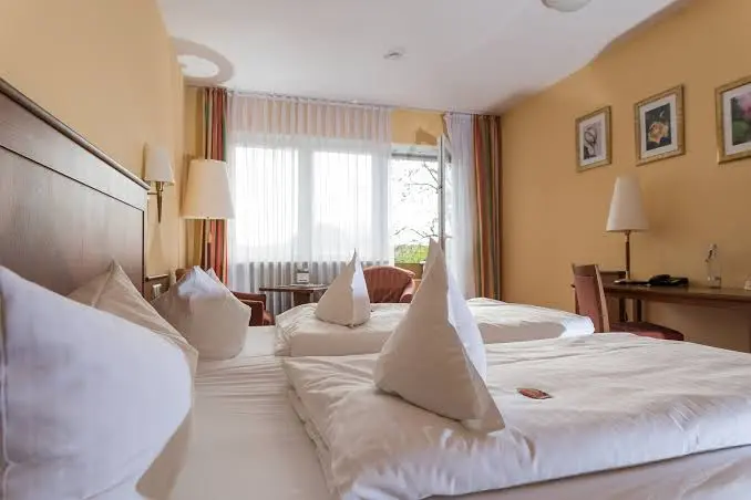 Weingasthof und Weinhotel Rose_Volkach_slider_image_2