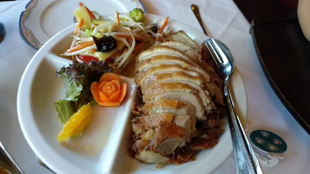 Lidia SZILAGYI_Mandarin Chinarestaurant_Badenweiler_avis