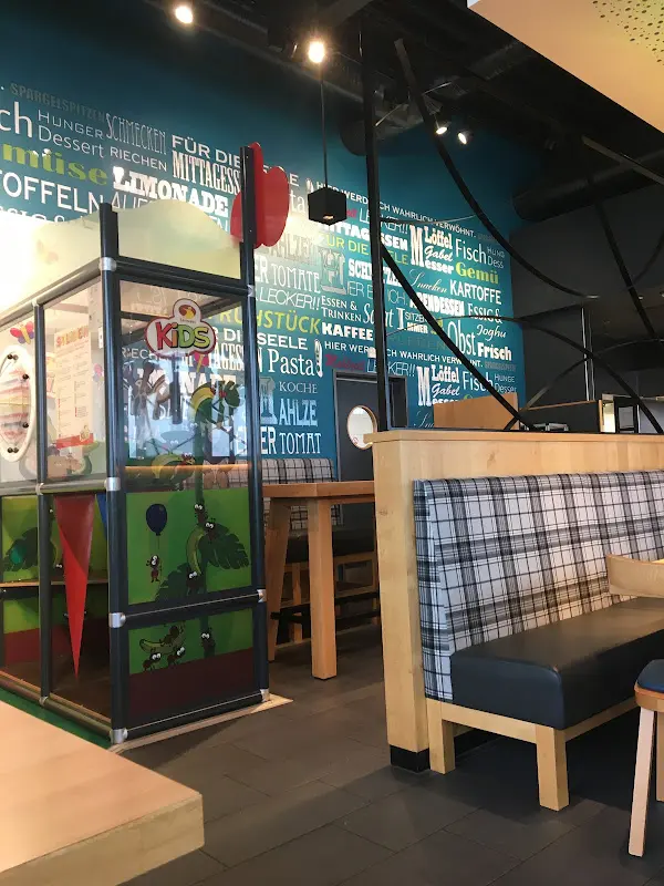 AnJa Mack_Serways Raststätte Steigerwald Süd_Wachenroth_Bewertung