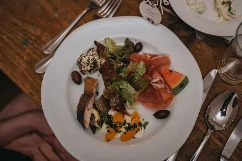 René Mihu_JO'S Restaurant & Partyservice & Catering & Kochkurs_Austria_review