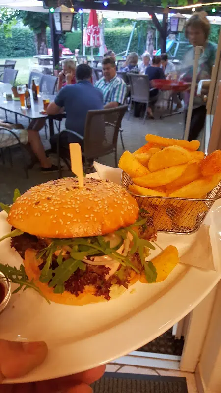 Wirt in der Edt - Landgasthof - Maislabyrinth_Austria_slider_image_3