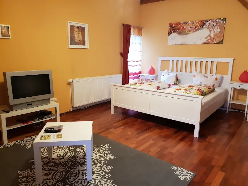 Gästehaus König Hergolshausen_Waigolshausen_slider_image_2