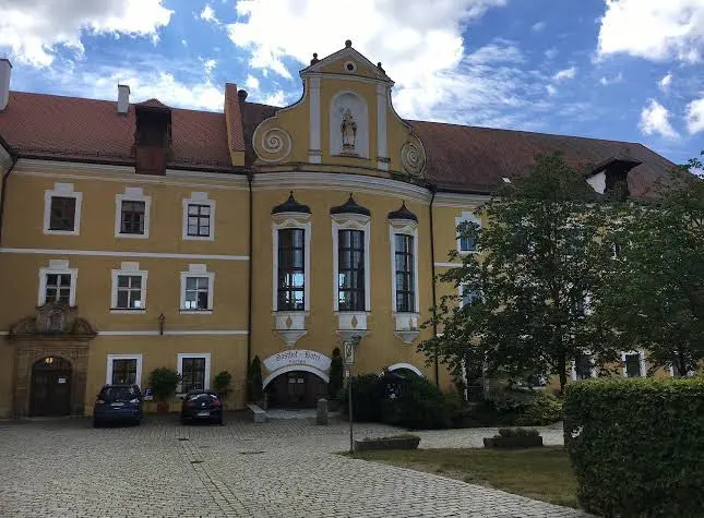 Gasthof Hotel Rückerl restaurant in Walderbach