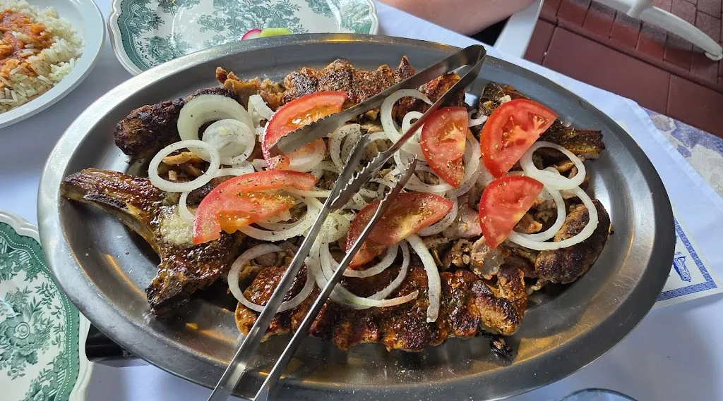 Rolf Kadel_Restaurant Korfu bei Theo_Bammental_review