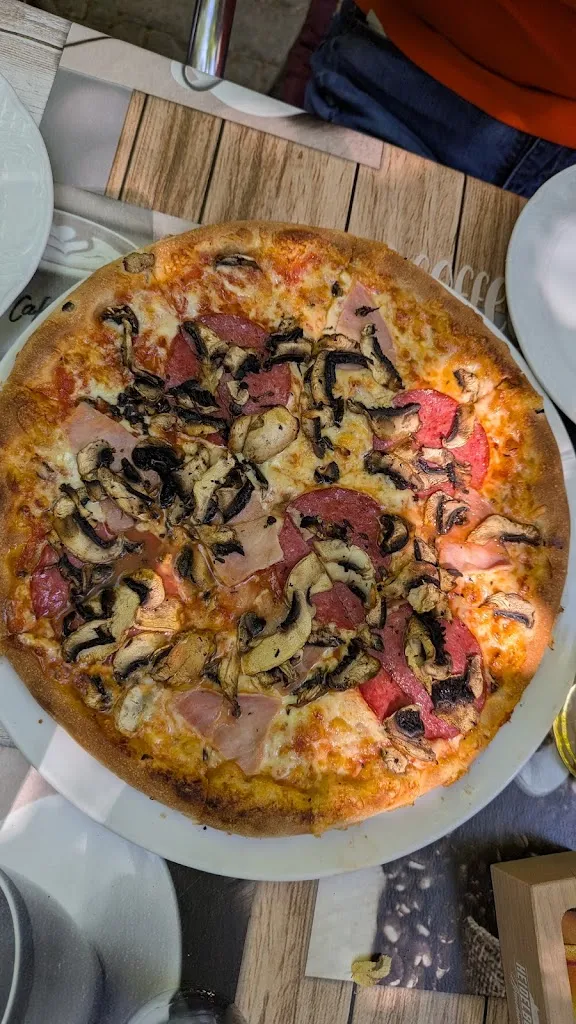 Dina Beck_Pavarotti_Bammental_recensione