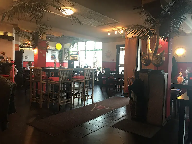 Deborah Bernhard_Rim Tung_Tölz_recensione