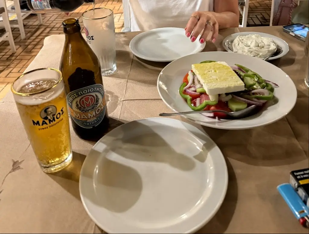 Ryan Peterson_Antonis_Voúla_review