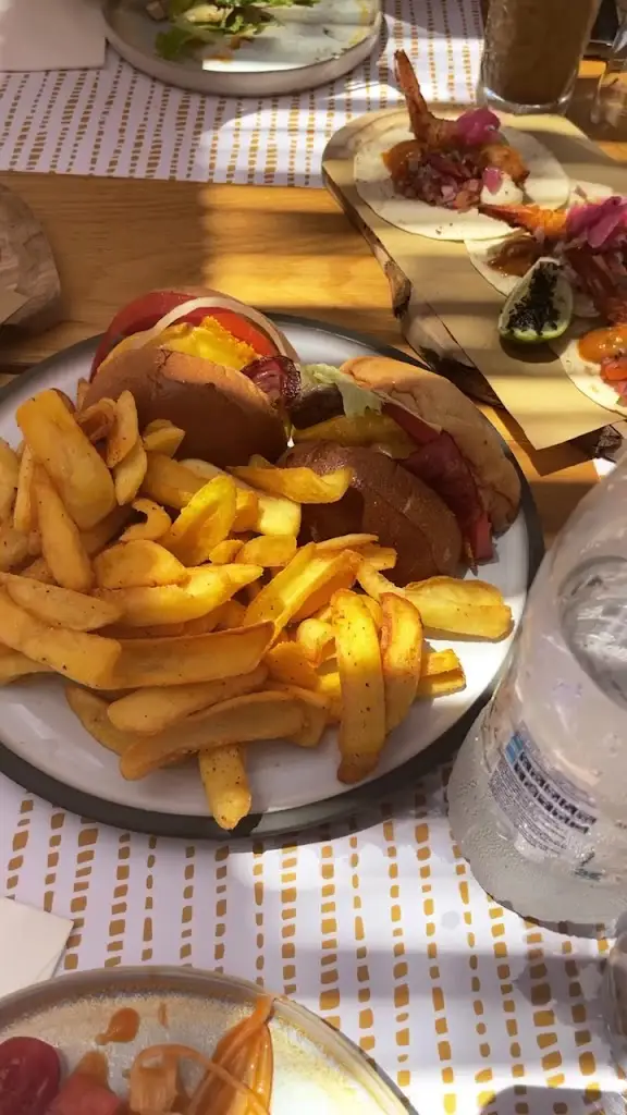 Toro Del Mar_Voúla_slider_image_2