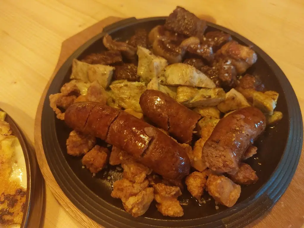 Menü_ΦΙΣ Fish & Drinks_Voúla_Bild_3