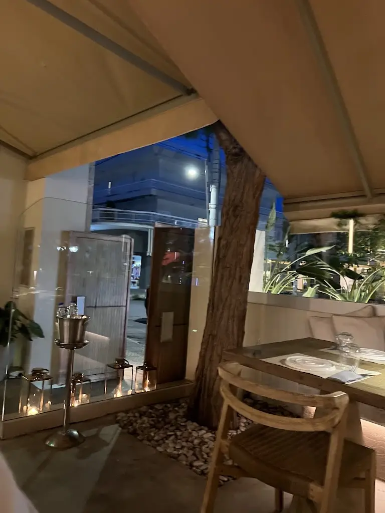 Kostas 97_Sàlve Dining Bar_Voúla_review