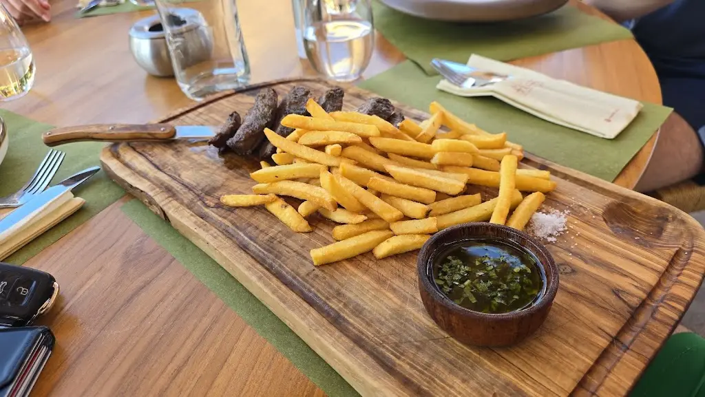 Theros By The Sea_Anávyssos_slider_image_3