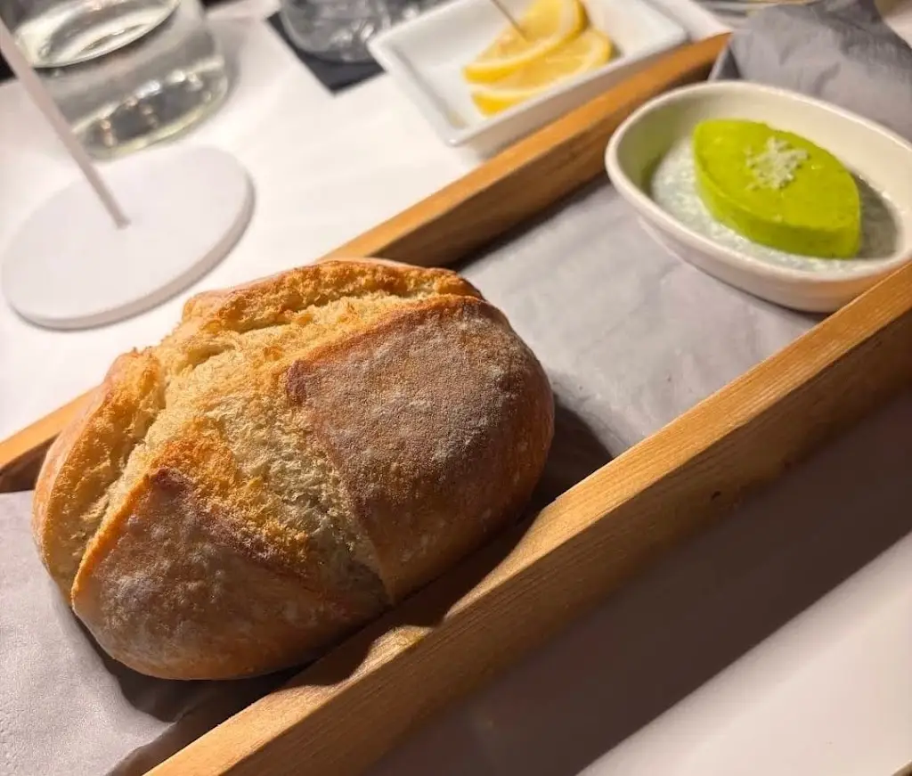 Paul mandalidis_Mikra Anglia_Ýdra_Bewertung