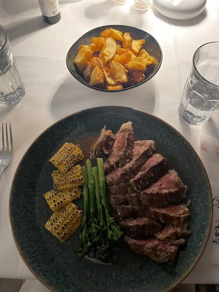 Audrey Jorge_Veranda Restaurant_Ýdra_Bewertung