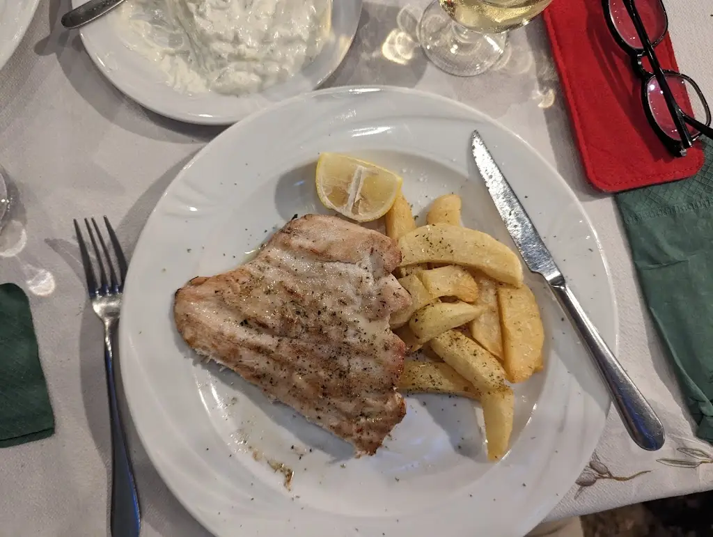 Menü_XERI ELIA - DOUSKOS_Ýdra_Bild_8