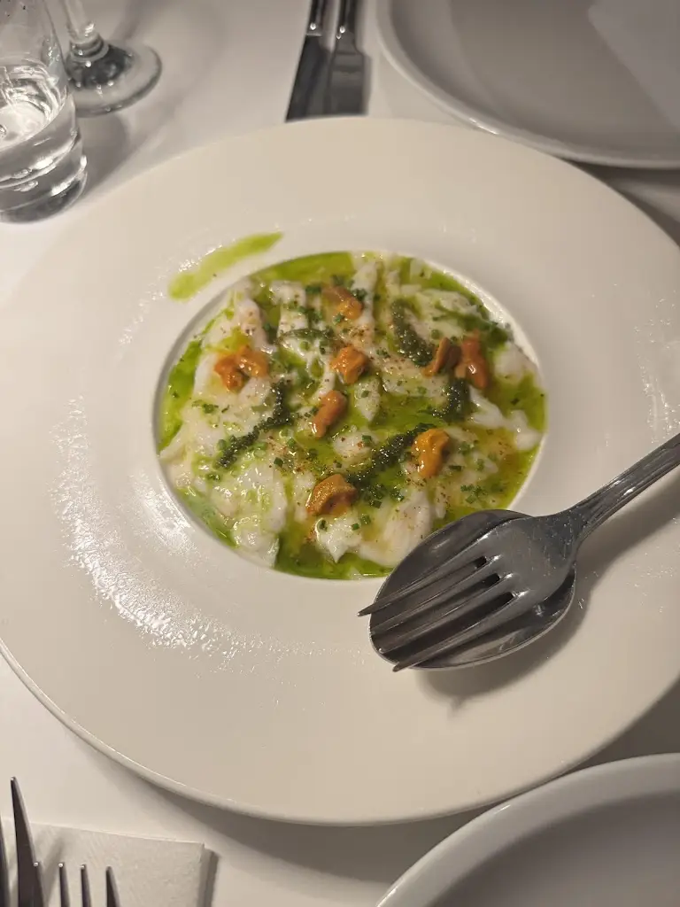 Thomas Pavlica_Omilos Restaurant Bar_Ýdra_Bewertung