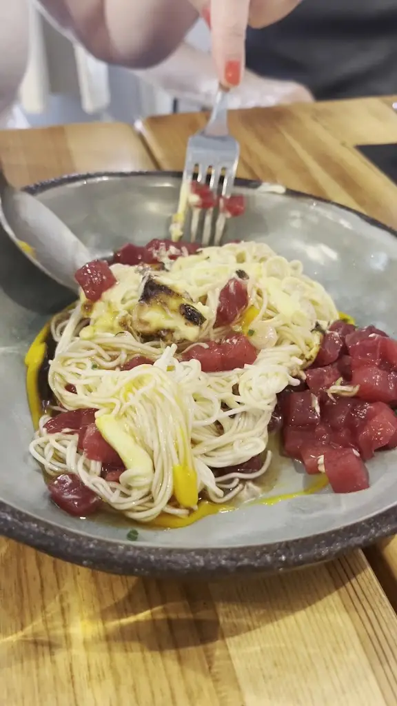 Pickle Burgers Hydra_Ýdra_slider_image_2