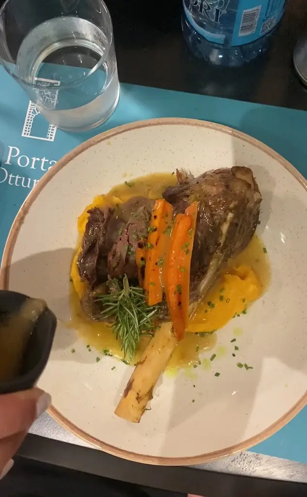 Porta Otturata_Ágios Geórgios_slider_image_2