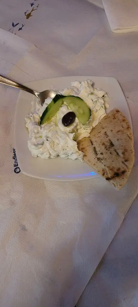 Menü_Dixtia Restaurant_Ágios Geórgios_Bild_5