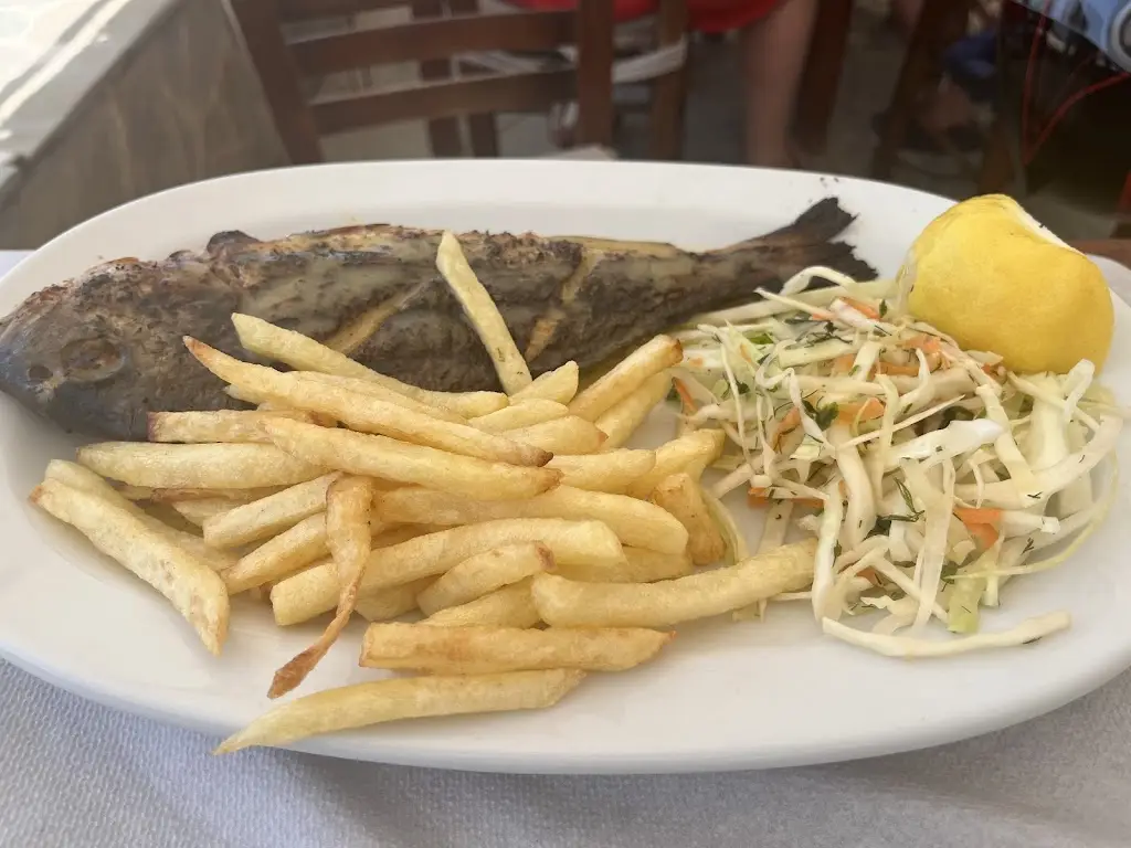 Menü_Dixtia Restaurant_Ágios Geórgios_Bild_7