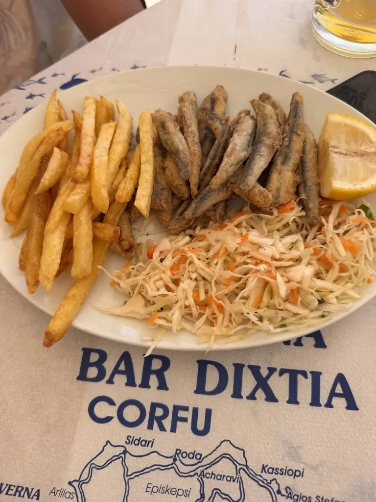 Andriy Grebenyuk_Dixtia Restaurant_Ágios Geórgios_Bewertung