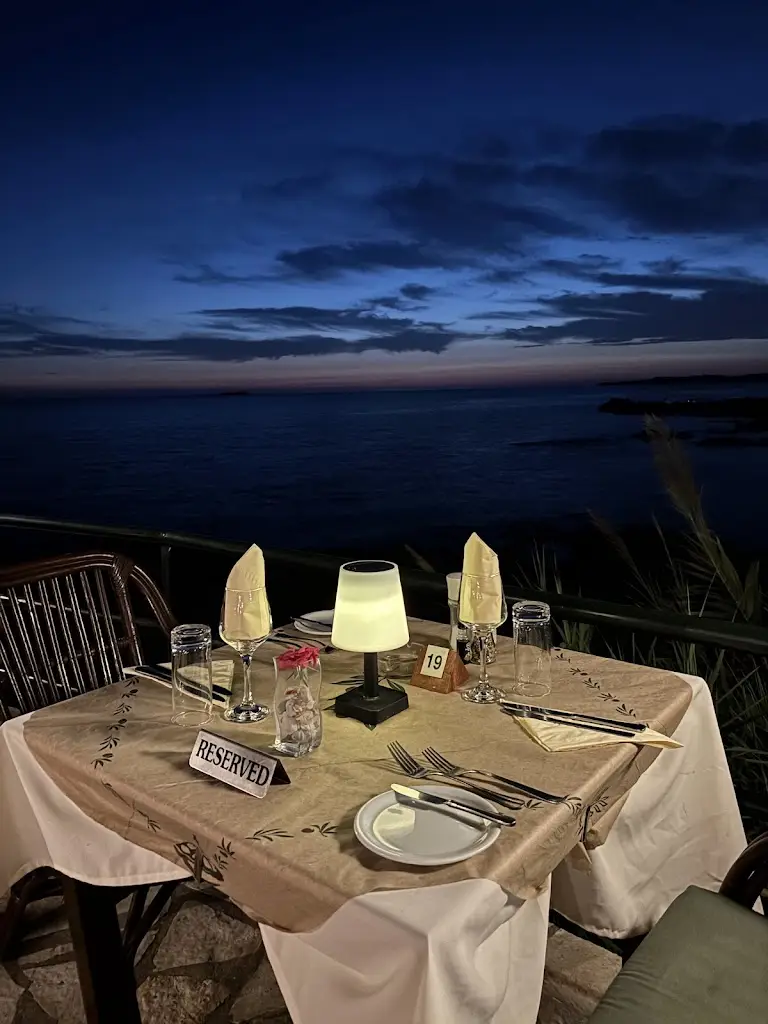 SEA GULLS Restaurant Bar Restaurant in Ágios Geórgios