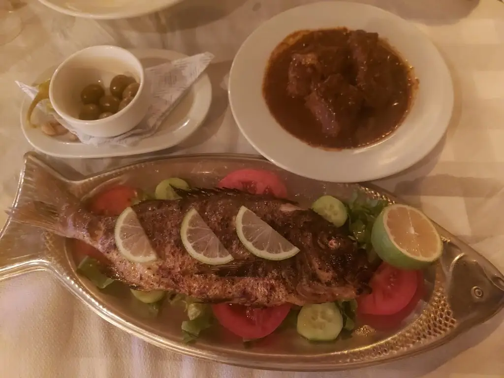 Malibu taverna_Ágios Geórgios_slider_image_3