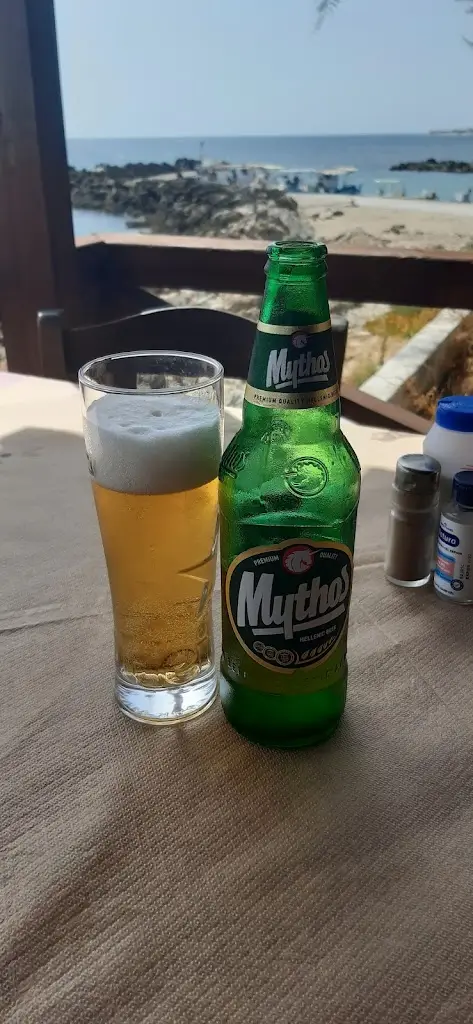 Menü_Rouvelas taverna_Ágios Geórgios_Bild_8