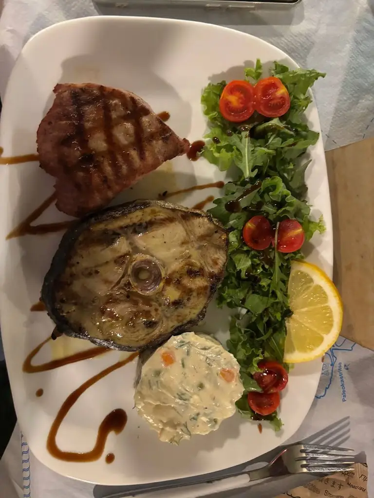 Маша Дзюба_Myth Tavern 12_Ágios Geórgios_Bewertung