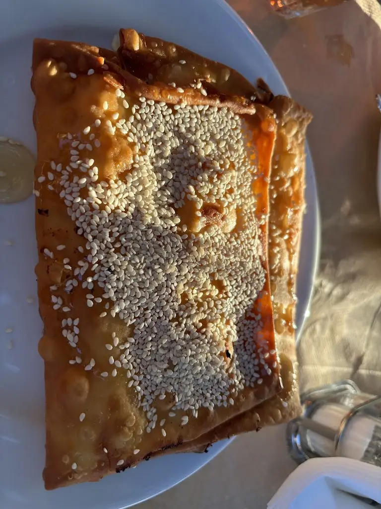 Karen Ogilvie_Αρίστος Οικογενειακή Ταβέρνα_Aidipsós_Bewertung