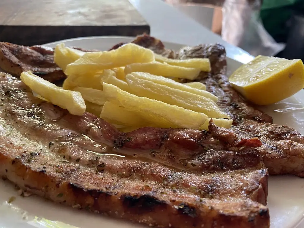 Αρίστος Οικογενειακή Ταβέρνα_Aidipsós_slider_image_3