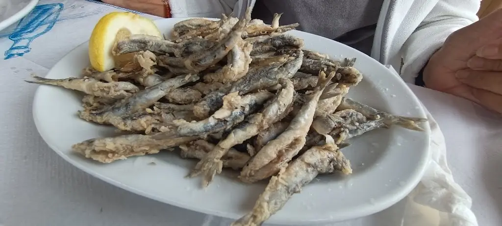 Menü_Αλίνα - Alina_Aidipsós_Bild_3