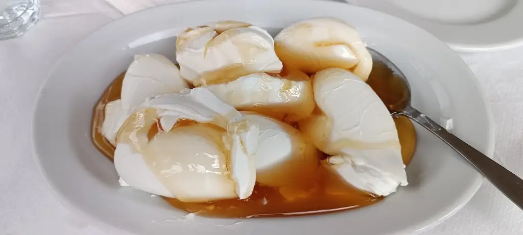 Menü_Αλίνα - Alina_Aidipsós_Bild_9