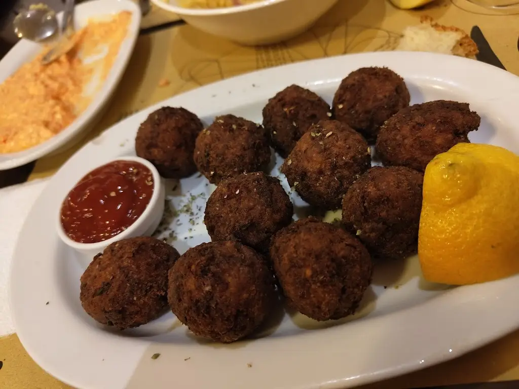 Menü_Goudiotiko Tsipouradiko_Zográfos_Bild_8