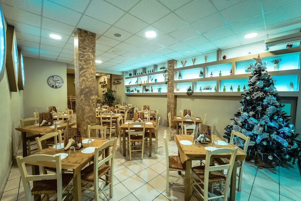 "Marios" - Souvlaki Restaurant in Anávyssos