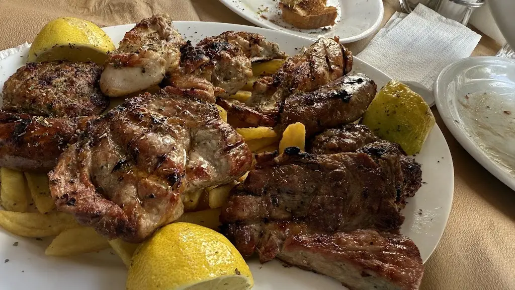 George Adamides_Τα ψητά της παρέας_Zográfos_Bewertung