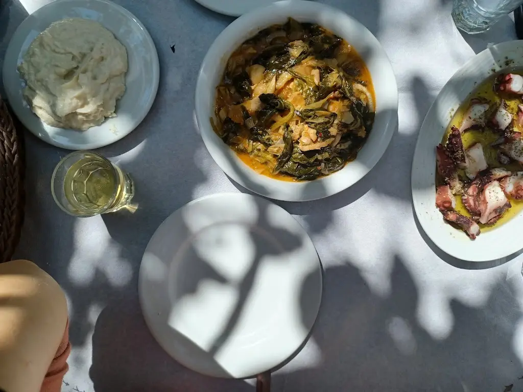 Menu_Ουζερί Διχτάκι_Zográfos_image_4