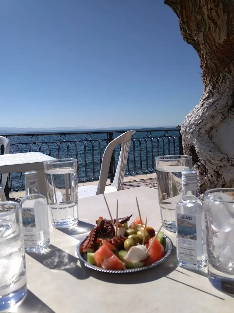 Menü_Iamatikon_Amárynthos_Bild_7