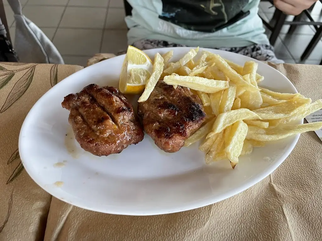 Menu_Η ΚΥΡΑ ΛΕΝΗ_Akraifnía_image_5