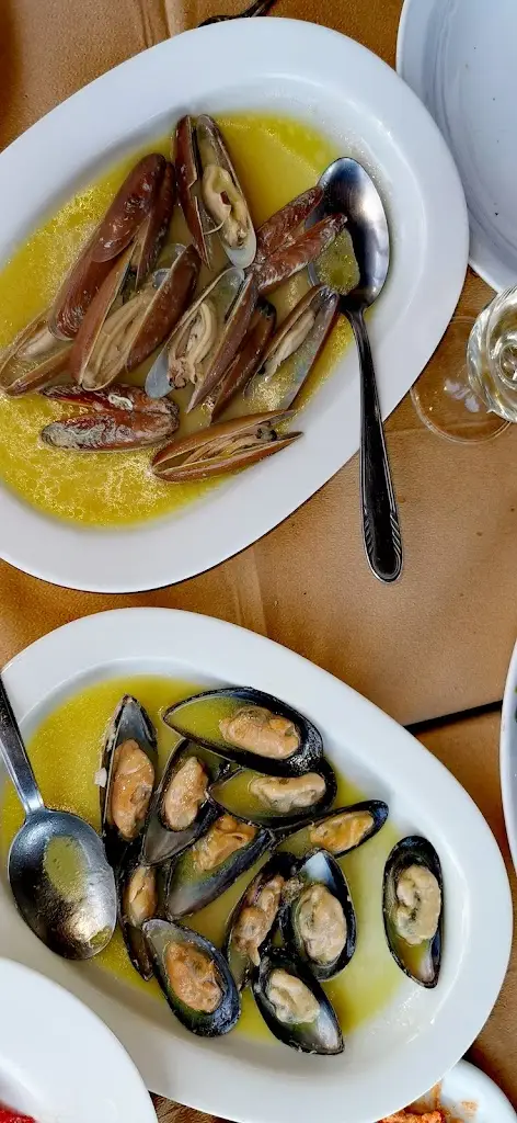 Menu_Η ΚΥΡΑ ΛΕΝΗ_Akraifnía_image_9