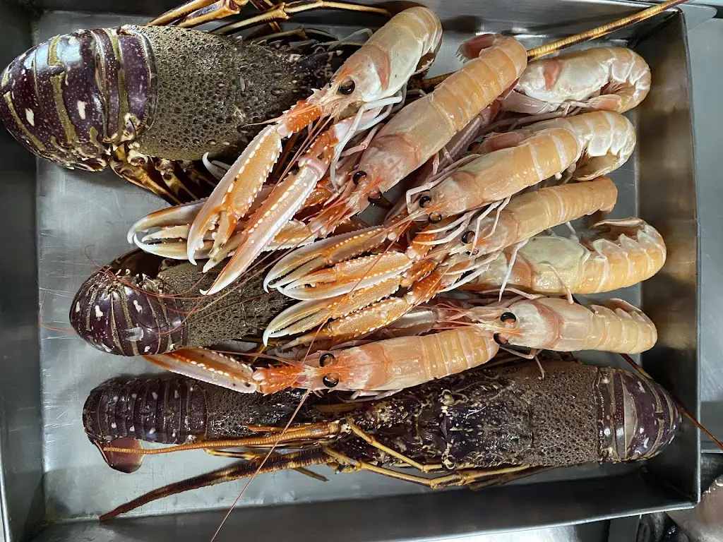 Η ΚΥΡΑ ΛΕΝΗ_Akraifnía_slider_image_3