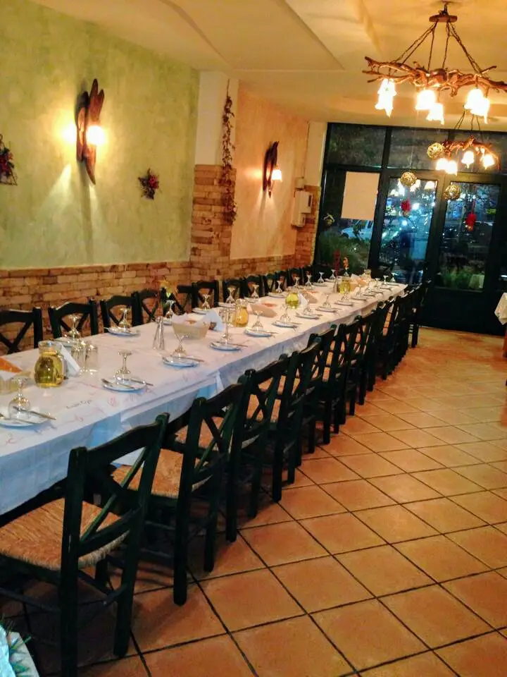 ΑΡΧΟΝΤΙΚΌ_Akraifnía_slider_image_1