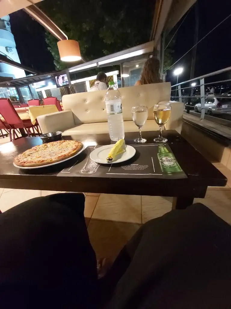 Menu_LA Scala Beach Bar - Restaurant_Akraifnía_image_4