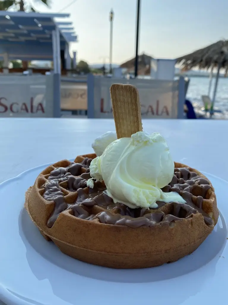 Menu_LA Scala Beach Bar - Restaurant_Akraifnía_image_6