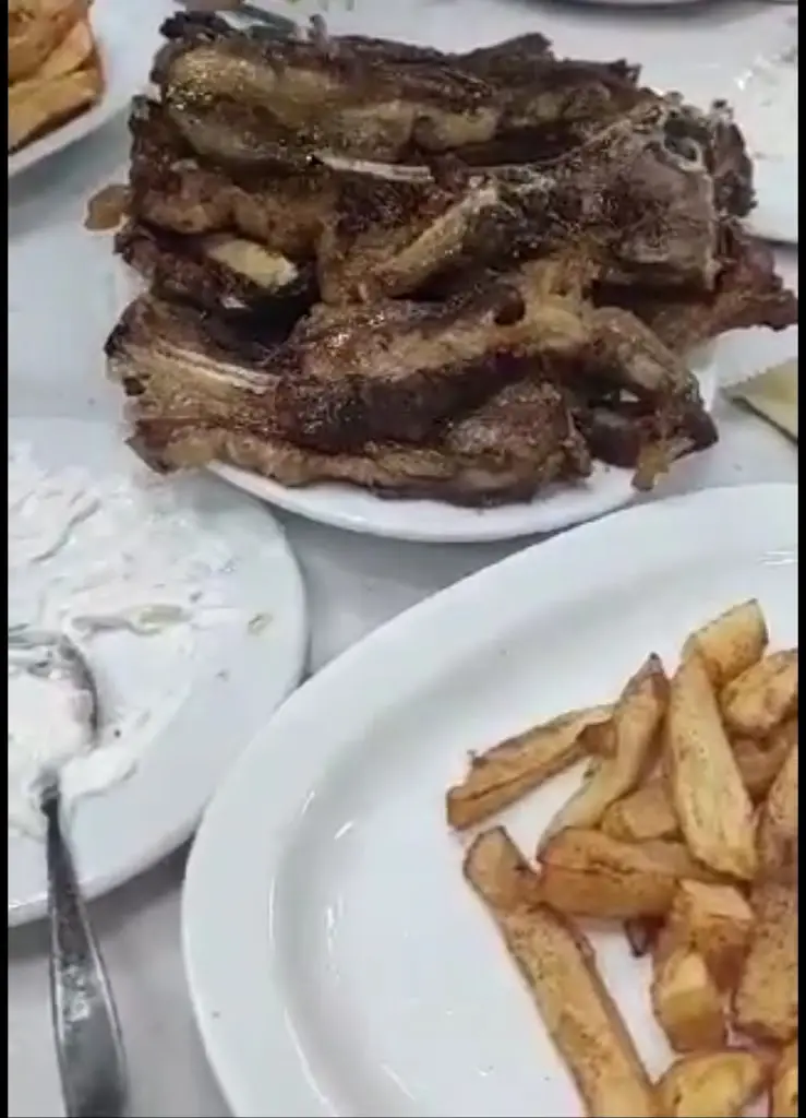 HLIAS SYMEWNIDHS_Ταβέρνα - Ψησταριά Ο Άρης_Akraifnía_review