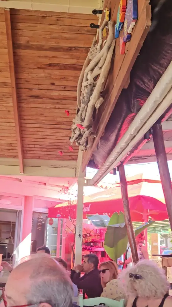 Ippokampos Beach Bar Αλυκές Χαλκίδα_Akraifnía_slider_image_2